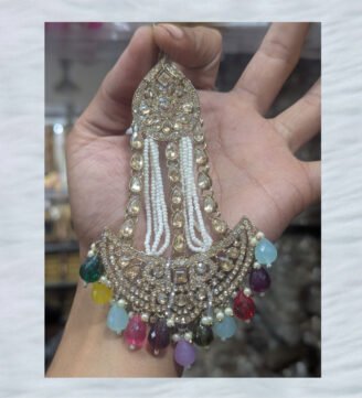 Crescent-jewelry-Earring