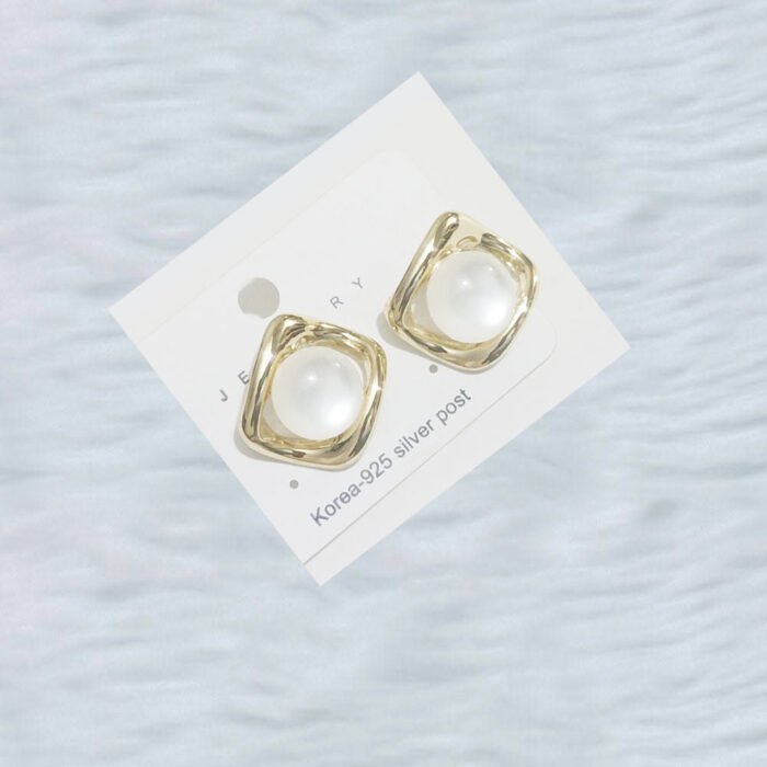 Elegant-Pearl-Charm-Stud-Earrings-Update