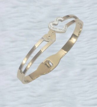 Gold-Dual-Band-Heart-Bracelet-for-women