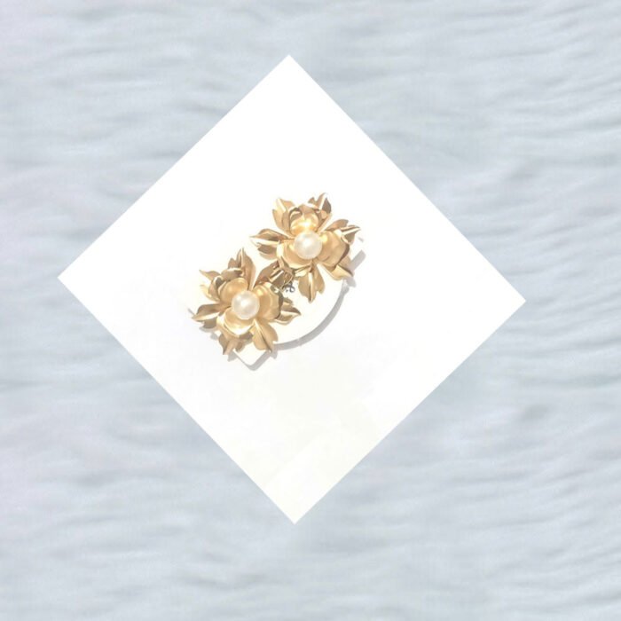 Gold-Layered-Flower-Earrings_Updates