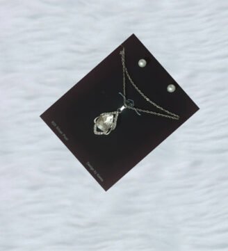 update-Elegant-Crystal-Pendant-with-Earrings-sets