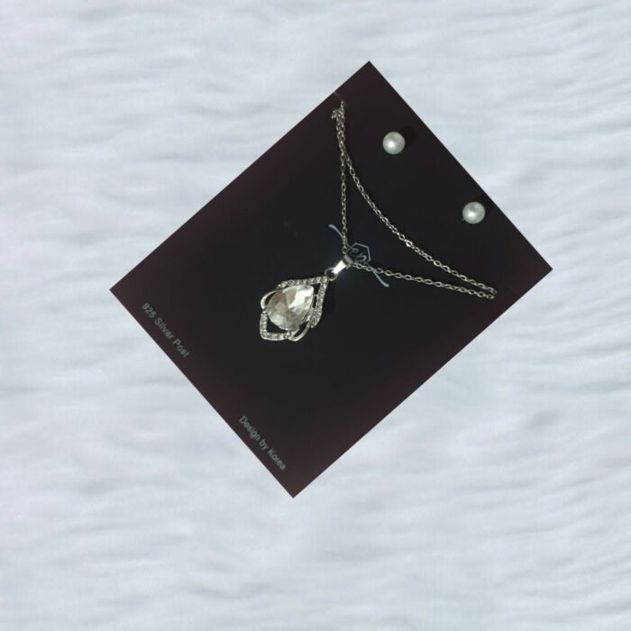 update-Elegant-Crystal-Pendant-with-Earrings-sets